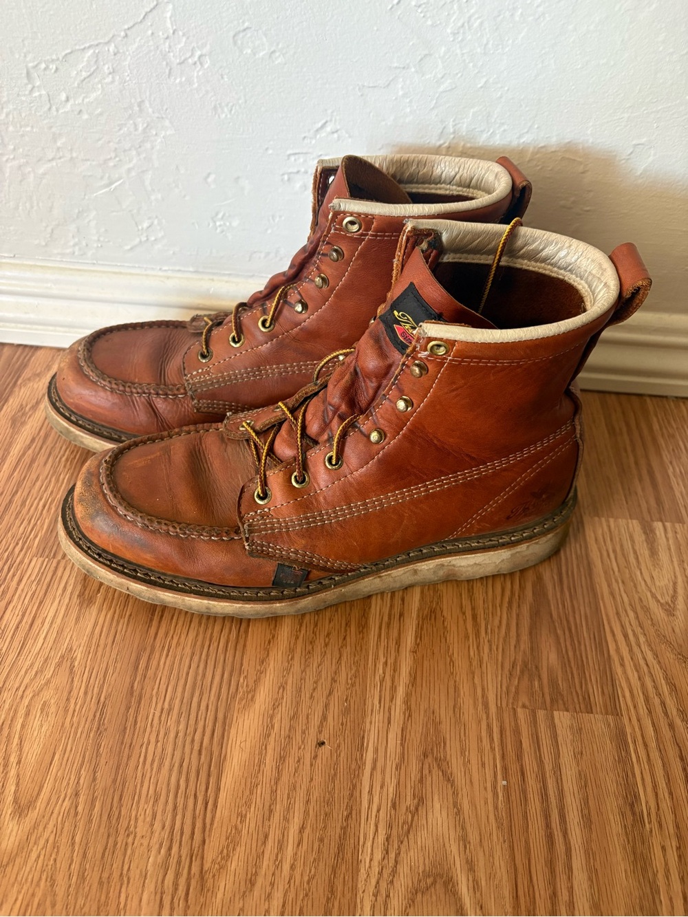 Thorogood Moc-toe Boots size 10